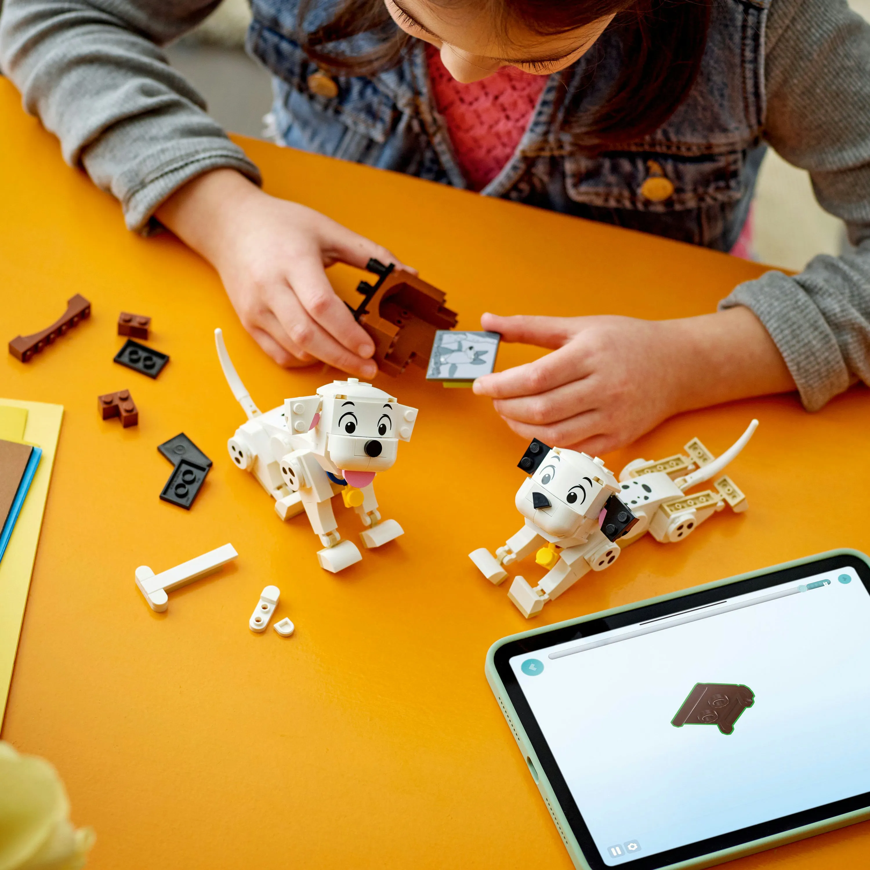 LEGO Disney 101 Dalmatians Puppies: Laikku and Pipsa 43271