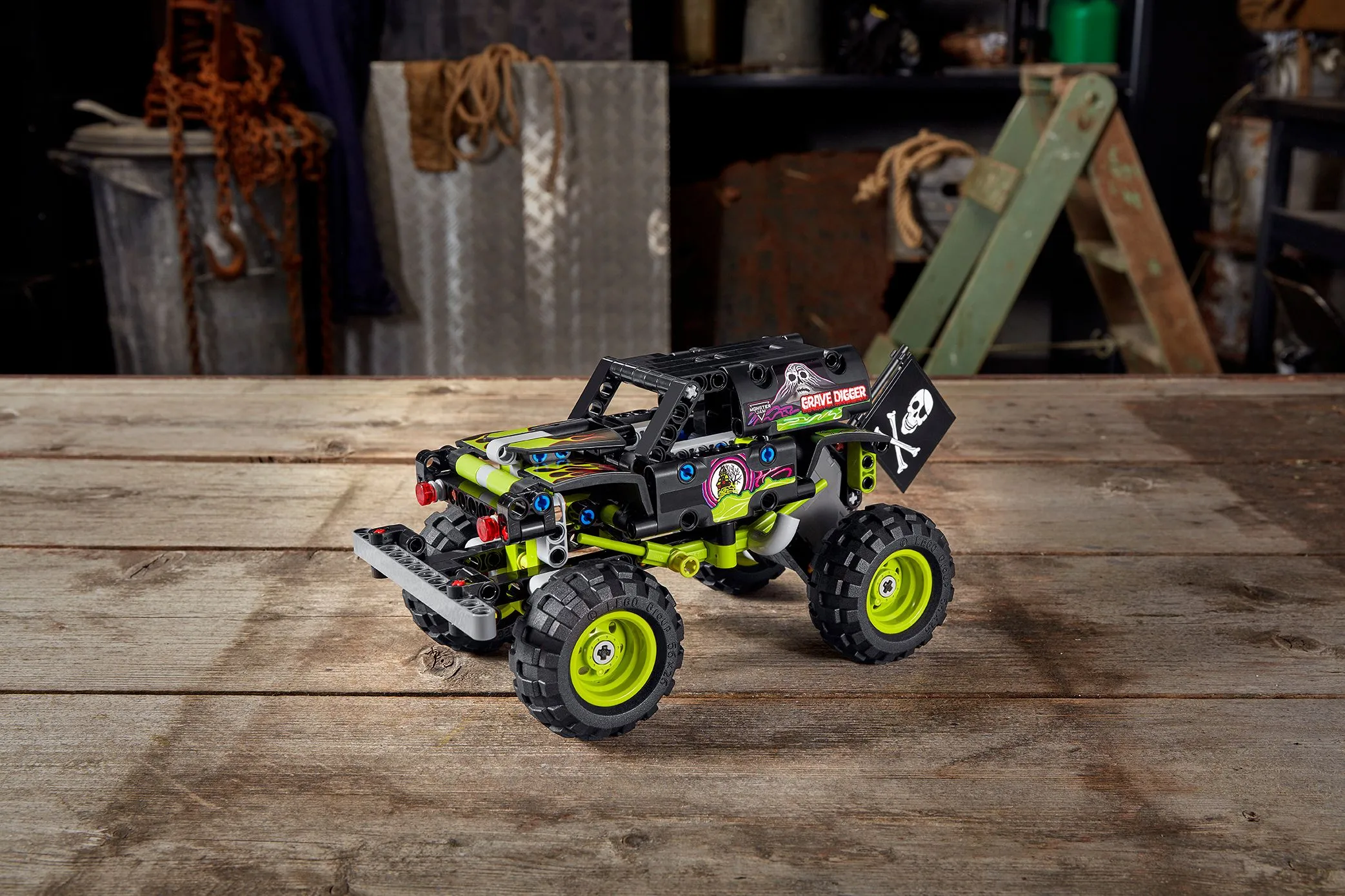 Lego Technic Monster Jam Grave Digger 42118