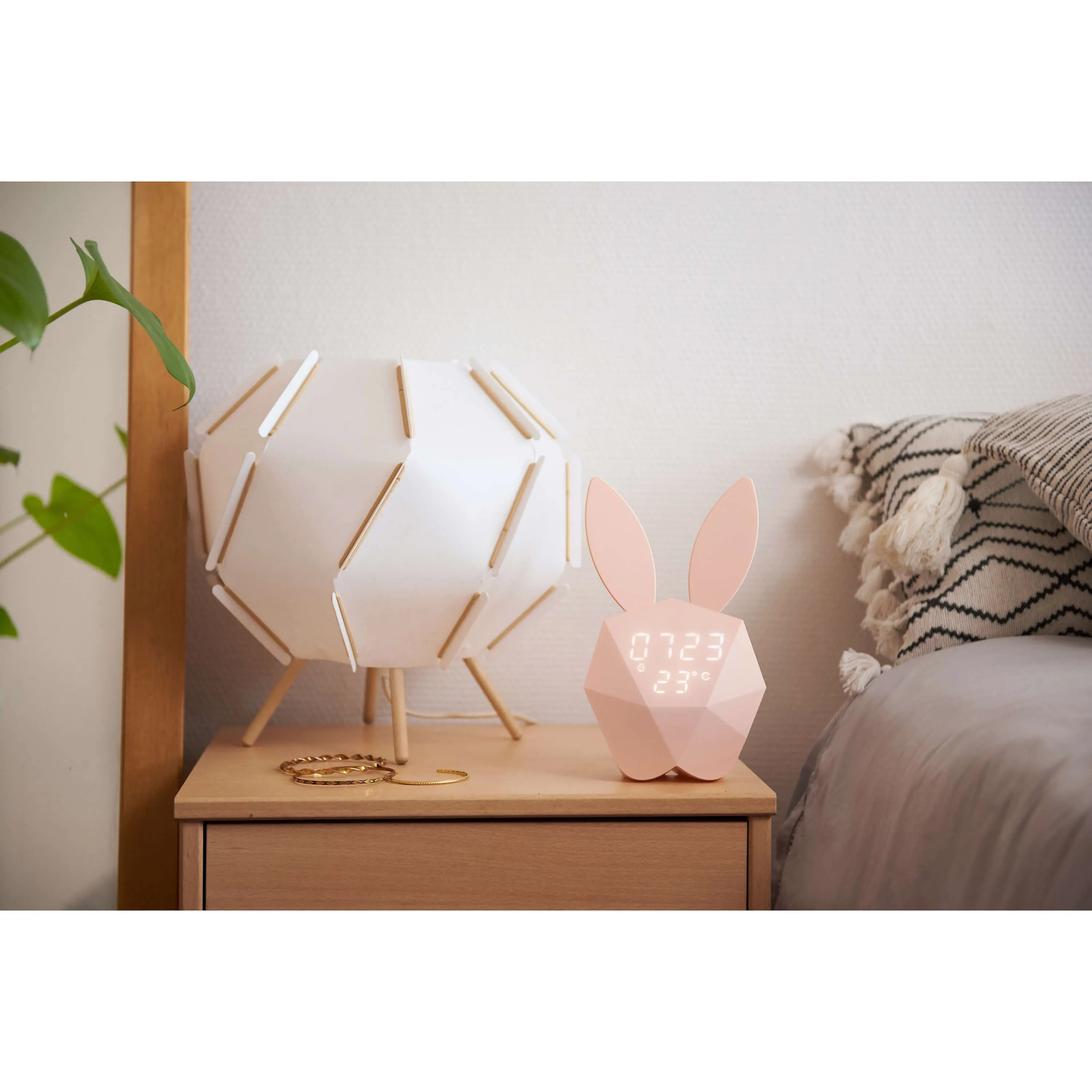 MOB Cutie Clock - alarm clock