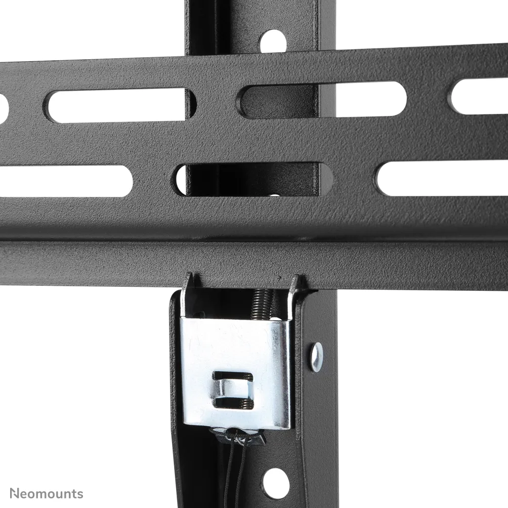 NEWSTAR Flatscreen Wall Mount - ideal for Large Format Displays