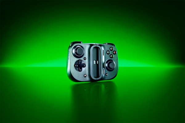 Razer Kishi for Android Universal Gaming Controller for Android (Xbox)