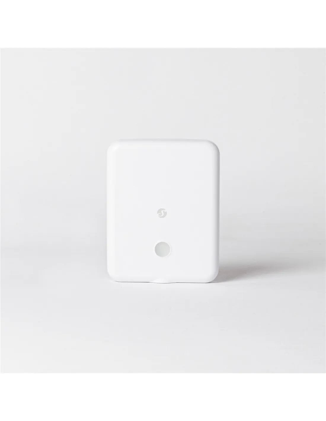 Shelly Flood Gen4 - Battery-powered leak detector with Wi-Fi, Zigbee, and Bluetooth connectivity