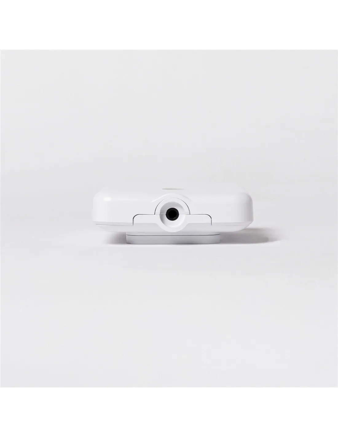 Shelly Flood Gen4 - Battery-powered leak detector with Wi-Fi, Zigbee, and Bluetooth connectivity