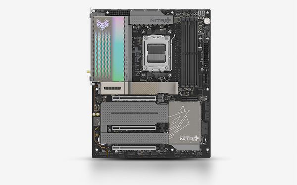 Sapphire NITRO+ X870EA Phantom Link Edition WiFi 7 AM5 ATX Motherboard