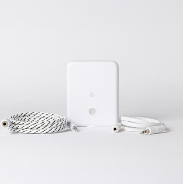 Shelly Flood Gen4 - Battery-powered leak detector with Wi-Fi, Zigbee, and Bluetooth connectivity