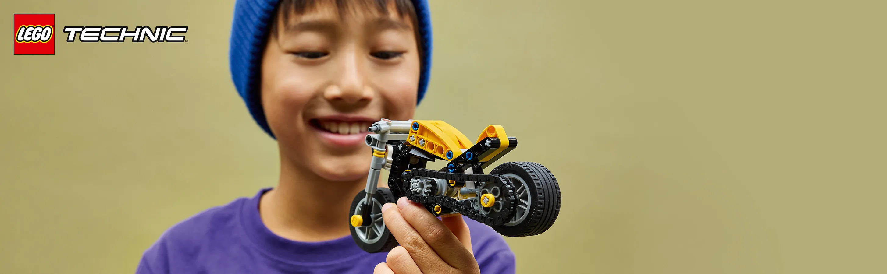 LEGO Technic Yellow Motorcycle 42225