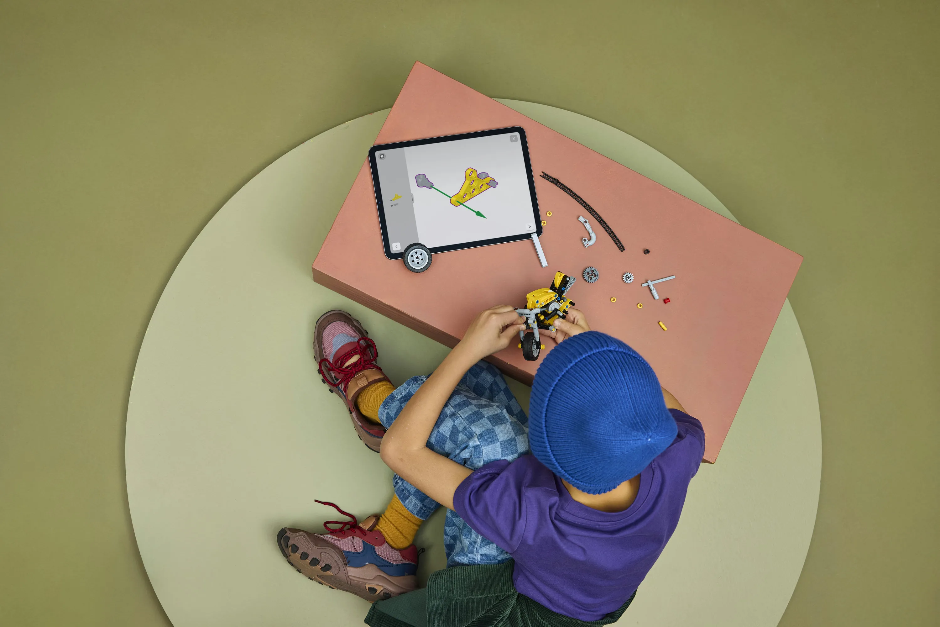 LEGO Technic Yellow Motorcycle 42225