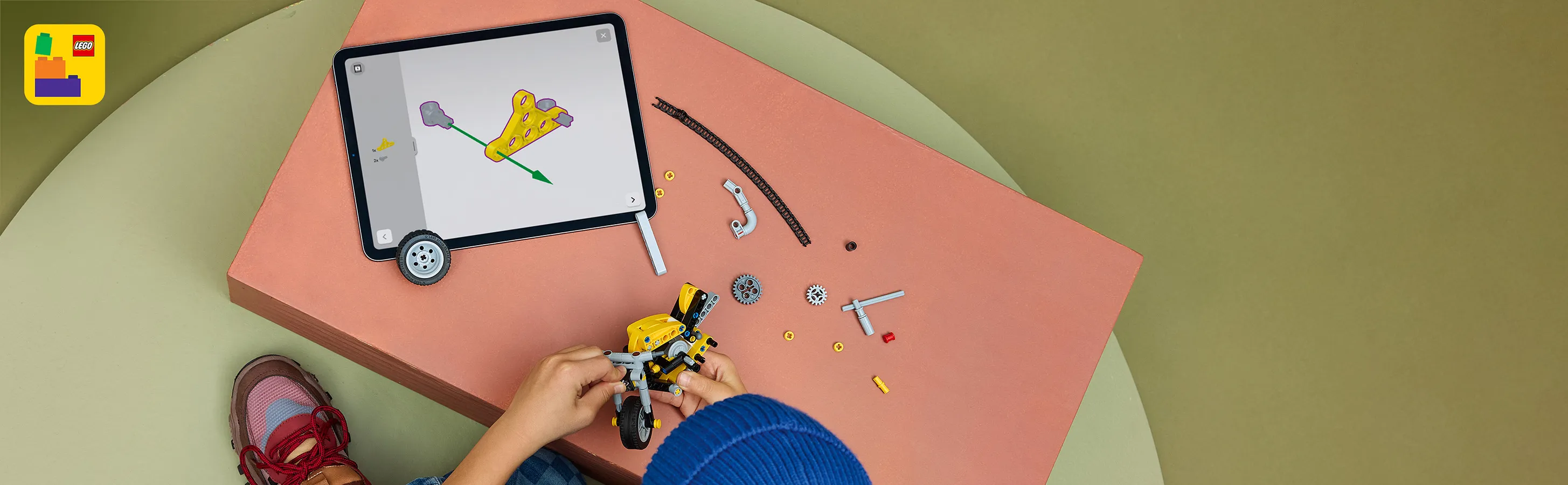 LEGO Technic Yellow Motorcycle 42225