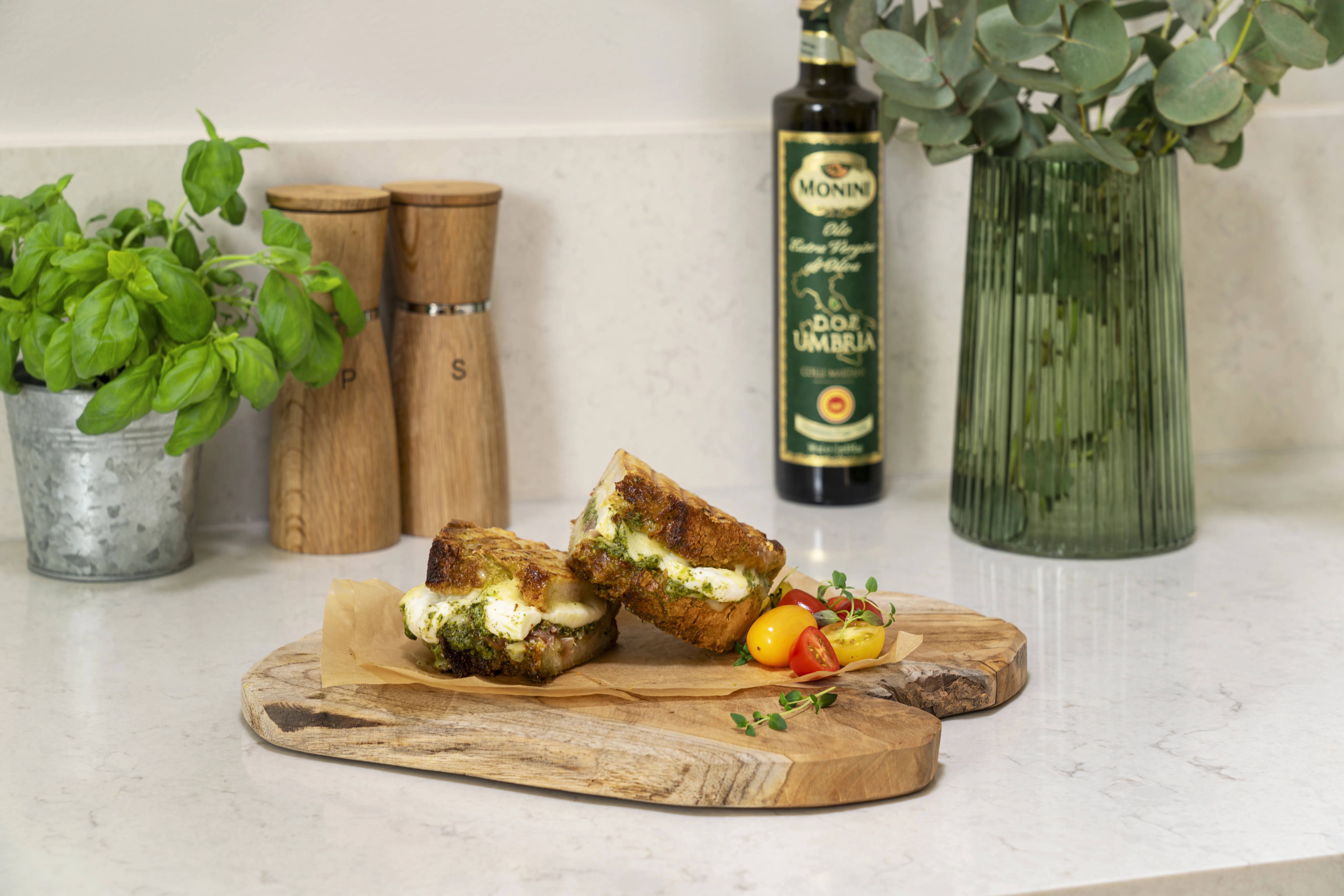 OBH NORDICA Pronssinen Leip&auml;grilli 6890