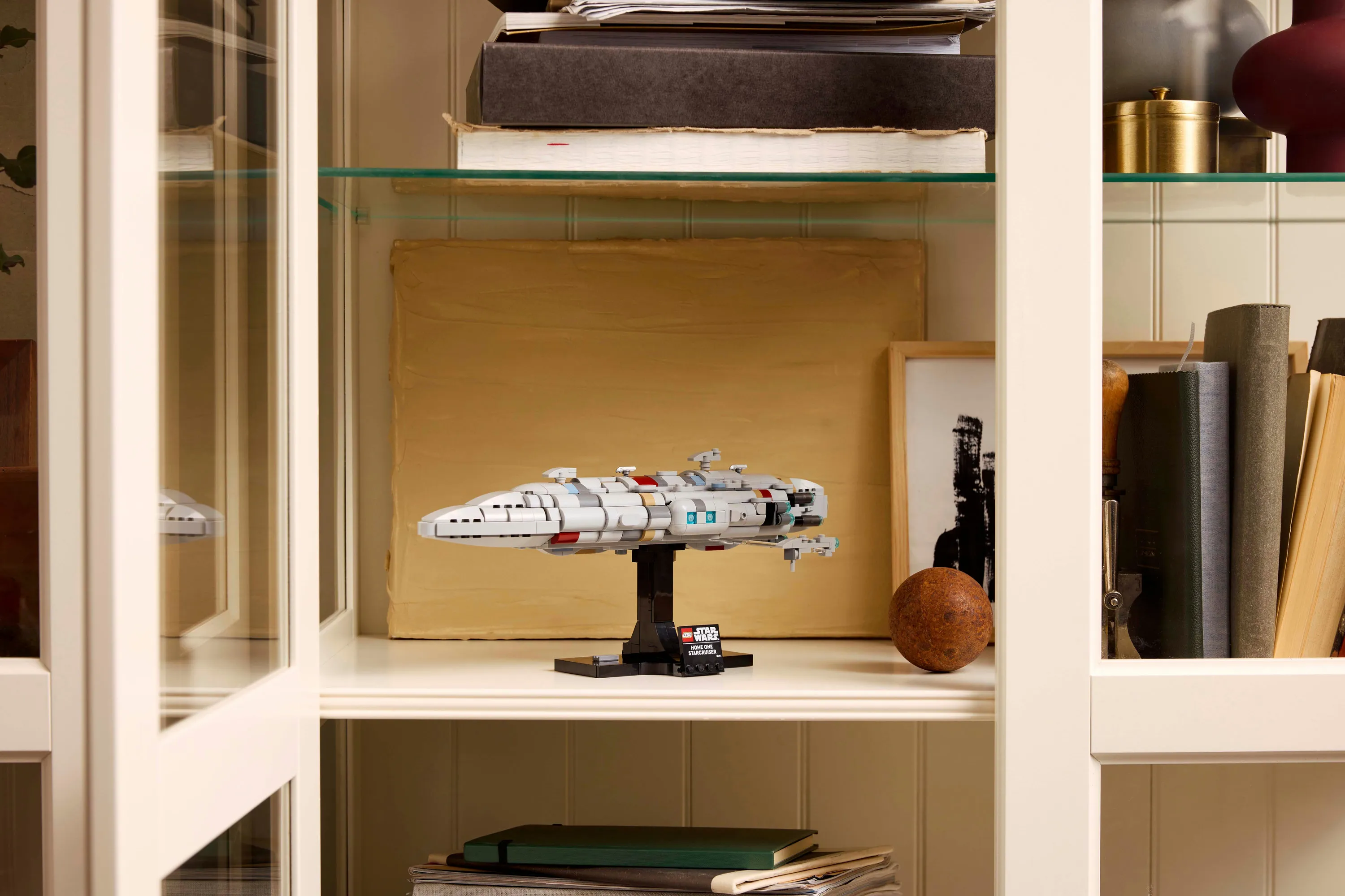 LEGO Star Wars Home One Starfighter Carrier 75405