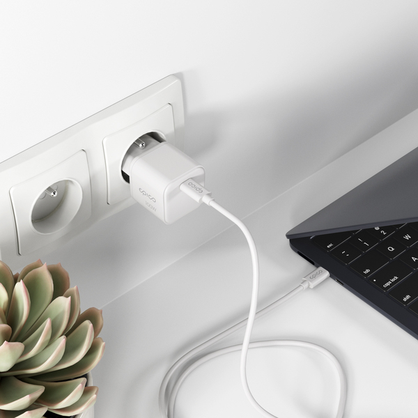 Epico UltraBoost Micro AVS GaN 100W Dynamic Wall Charger EA100b | White | GaN Technology  &  Power Delivery