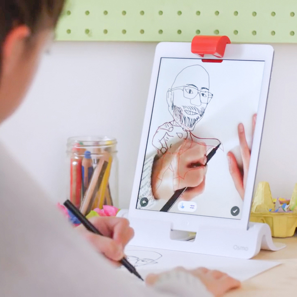 Osmo Genius Kit (2017) - Unikt och l&auml;rorikt spel med fysiska delar, f&ouml;r barn fr&aring;n 6 &aring;r och upp&aring;t.