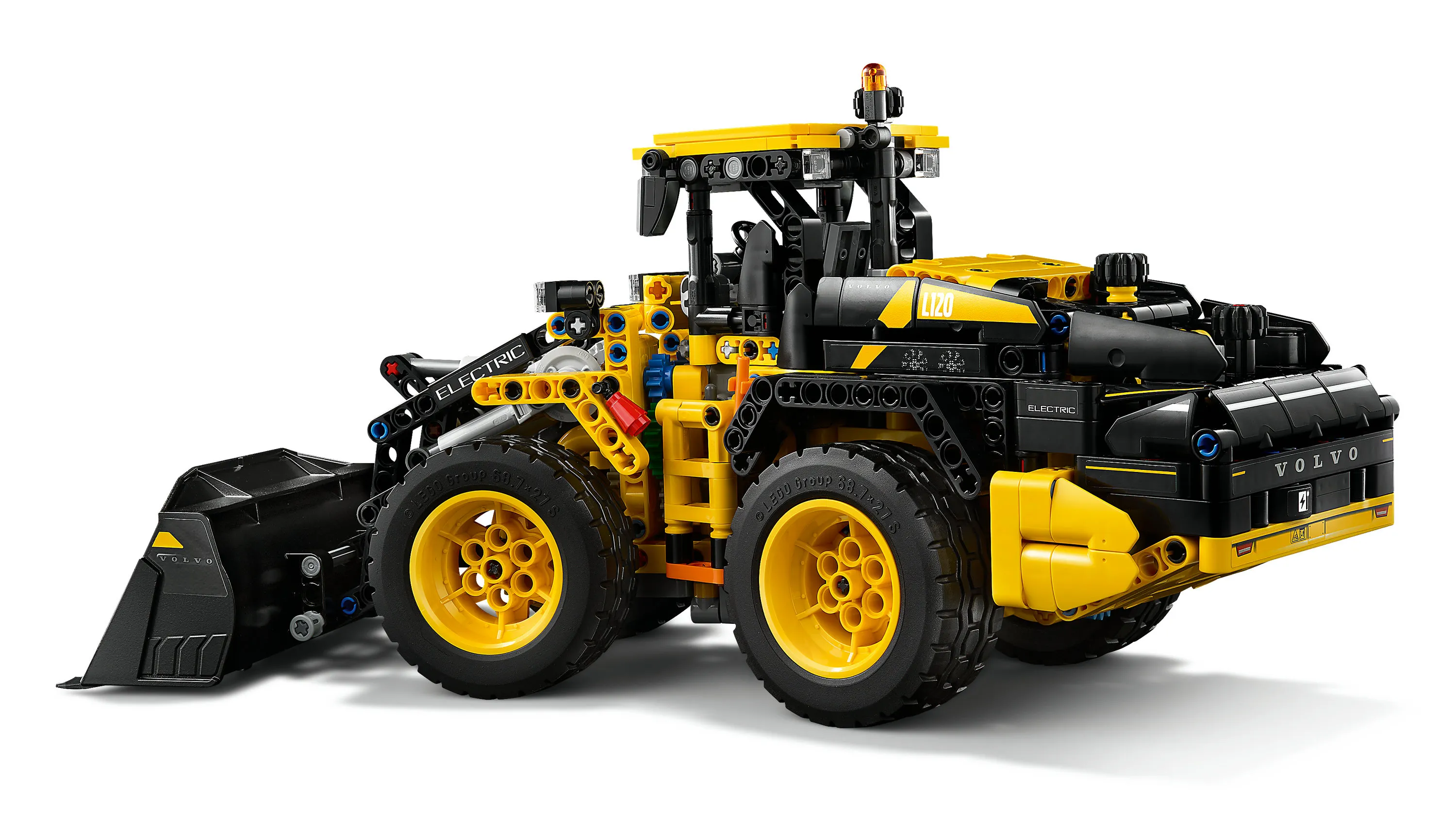 LEGO Technic Volvo L120 Electric Wheel Loader 42209