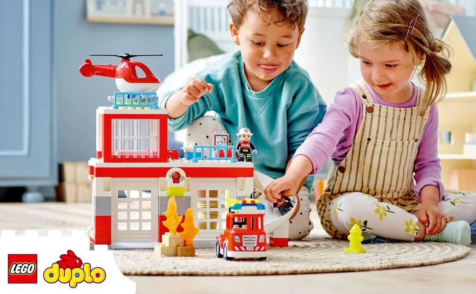 LEGO DUPLO Fire Station and Helicopter 10970