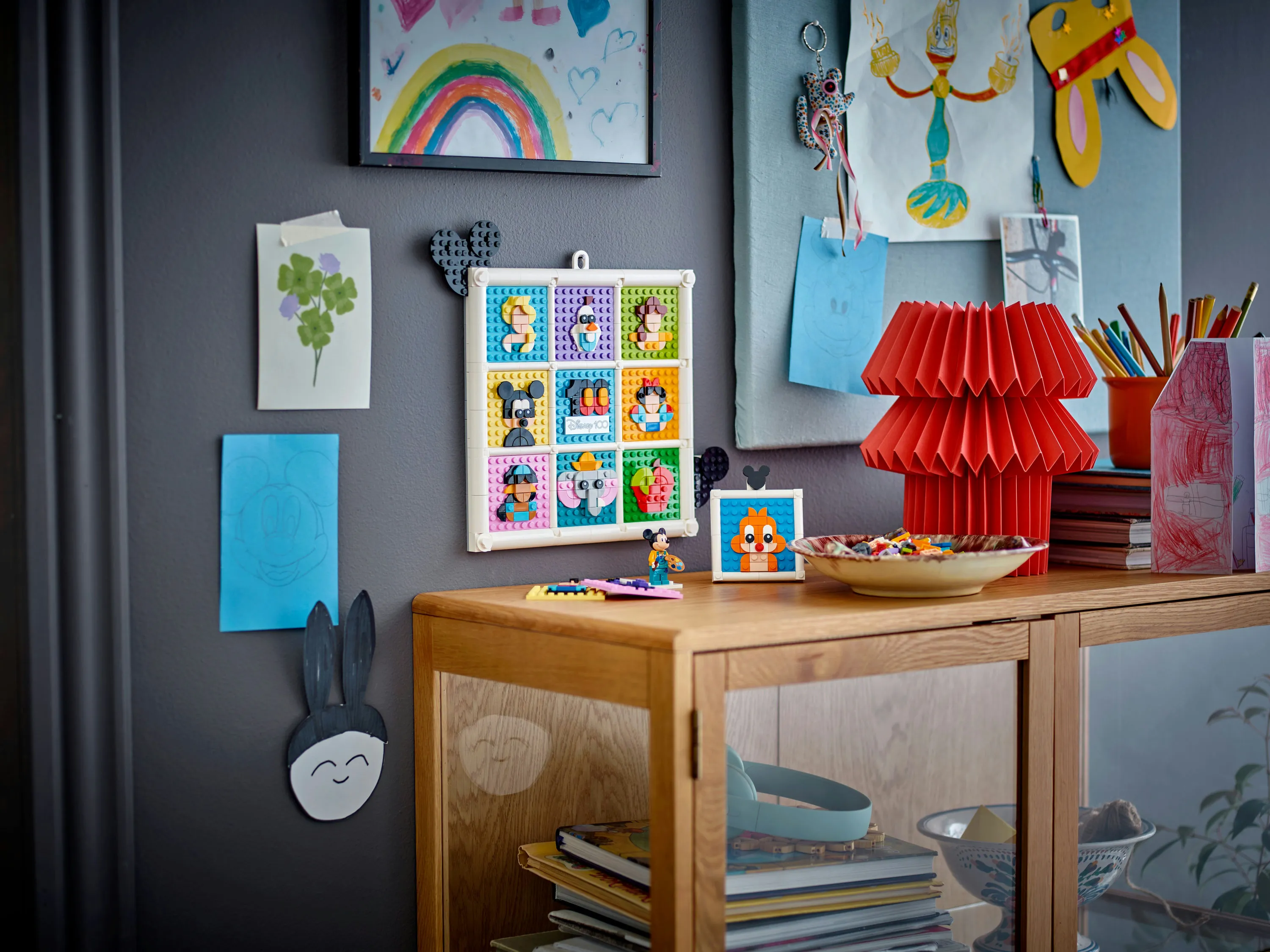 LEGO Disney 100 Years of Disney Animation Icons 43221