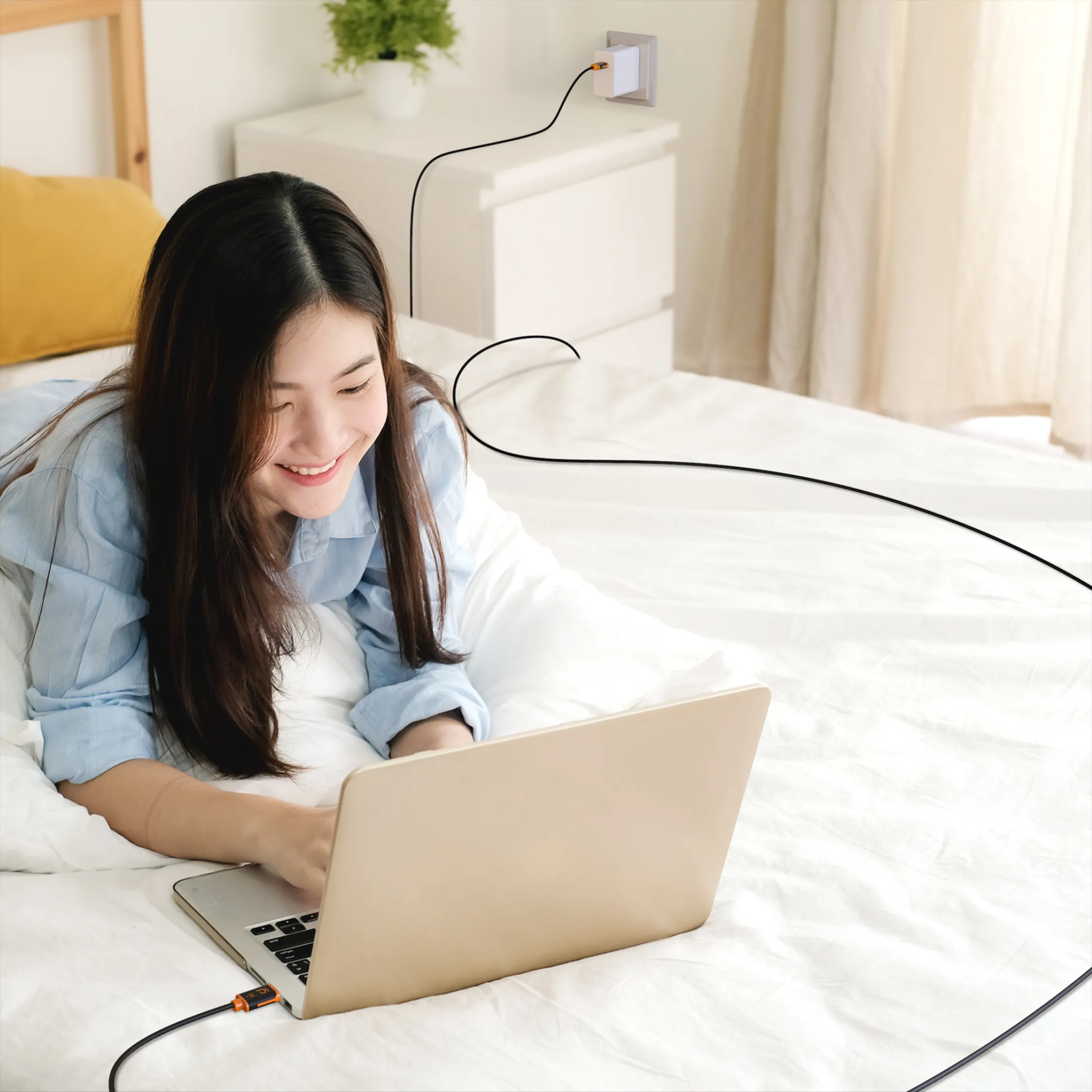 j5create JUCX25L30-N USB-C -kaapeli, 100 W, 3 m, musta, oranssi