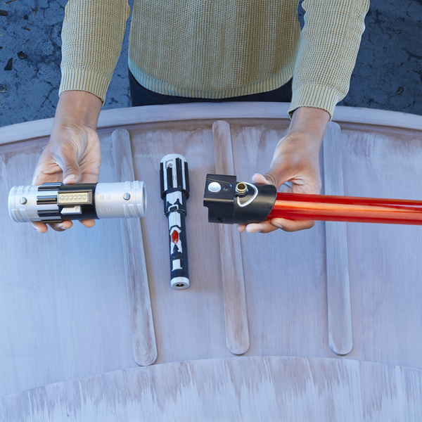 Star Wars Lightsaber Forge Electronic Lightsaber Darth Vader