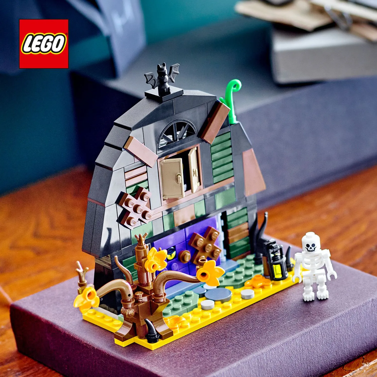 LEGO Halloween Loft 40721