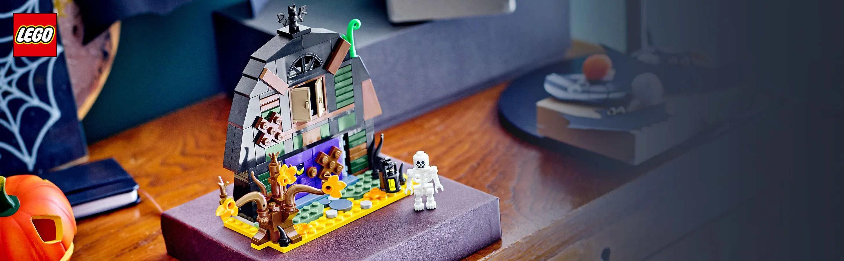 LEGO Halloween Loft 40721