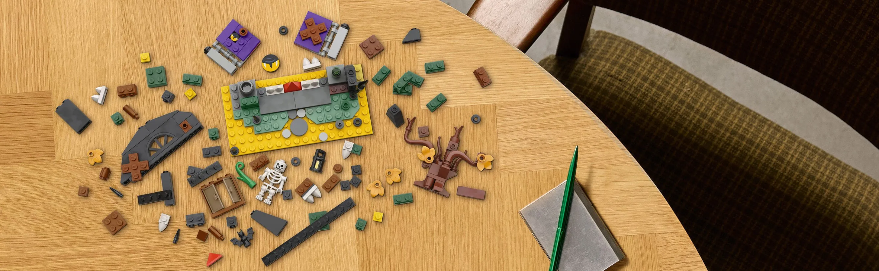 LEGO Halloween Loft 40721