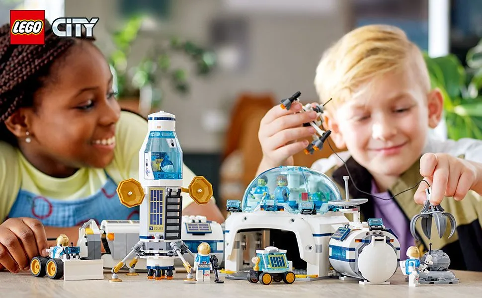 Lego City - m&aring;nforskningsbas 60350