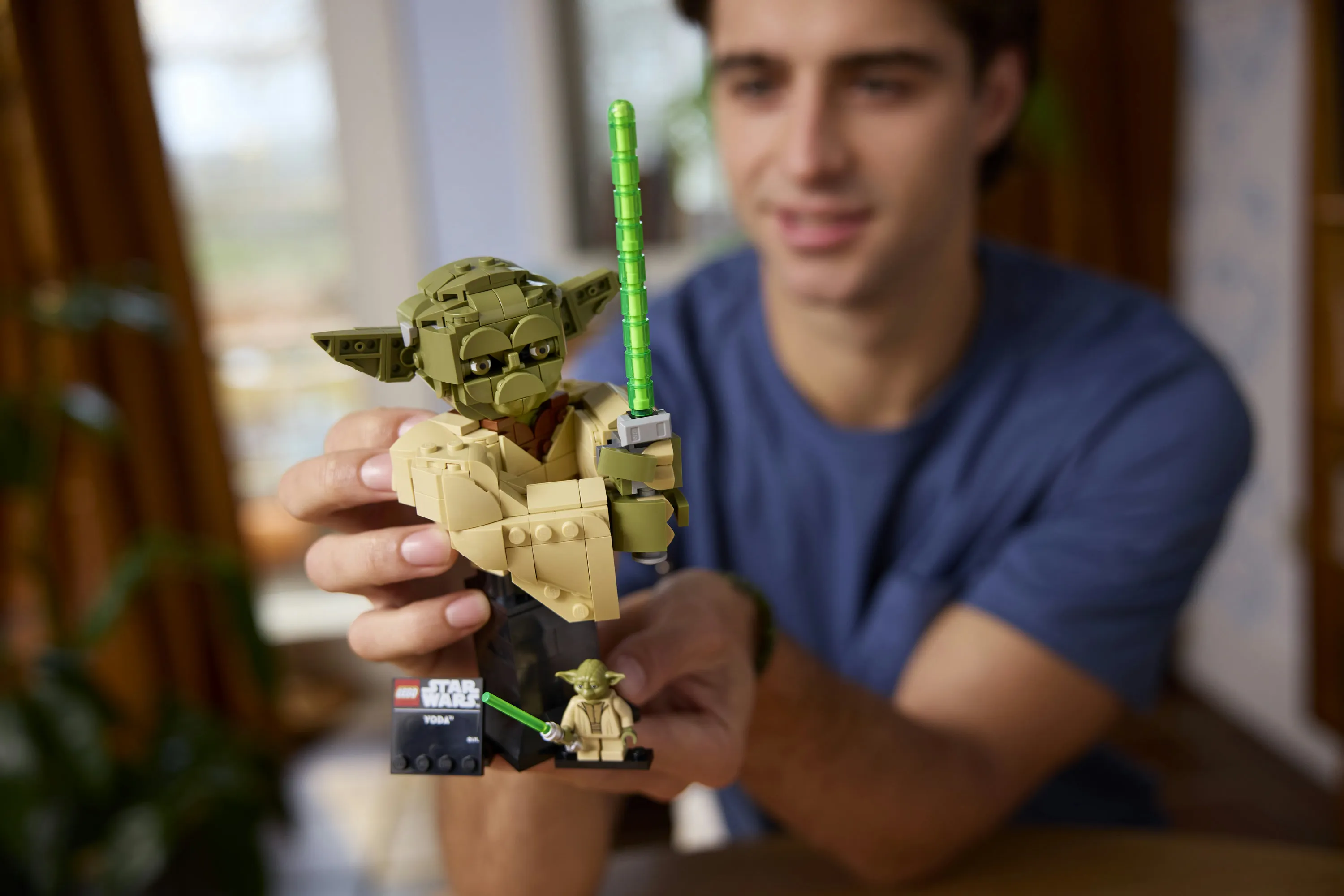 LEGO Star Wars Yoda Bust 75438