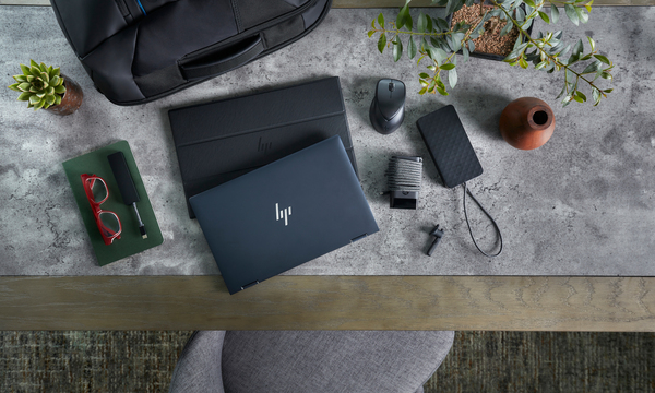 HP Elite Dragonfly - Flip design - Core i5 8265U / 1.6 GHz - Win 10 Pro 64-bit - 16 Gt RAM - 512 GB SSD NVMe - 13.3&quot; IPS kosketusn&auml;ytt&ouml; HP SureView 1920 x 1080