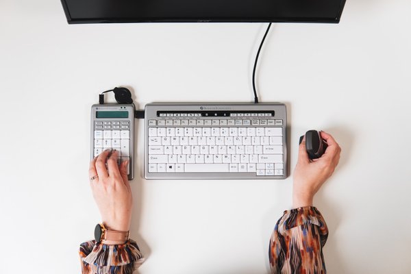 BakkerElkhuizen S-board 840 - numeriskt tangentbord, Gr&aring;
