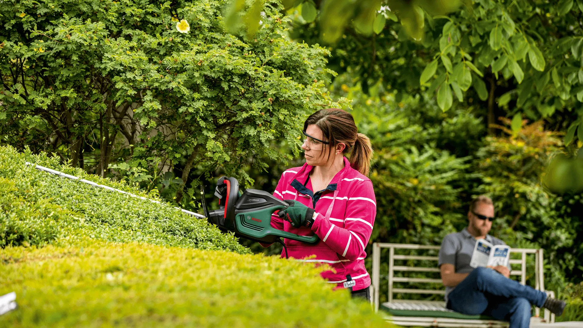 Bosch AdvancedHedgeCut 70 - h&auml;cksax