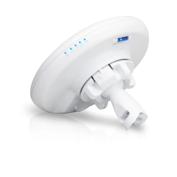 Ubiquiti airMAX AC 60 GHz/5 GHz Radio with 1+ Gbps Throughput