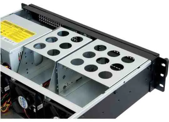 CHIEFTEC 2U IPC CASE 400W BLACK