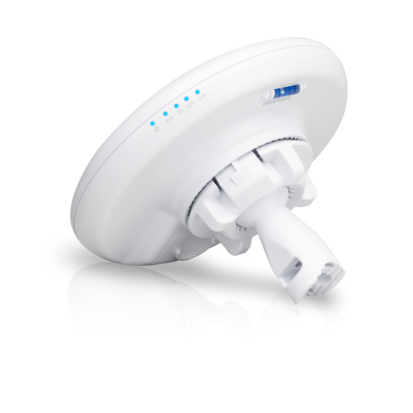 Ubiquiti airMAX AC 60 GHz/5 GHz Radio with 1+ Gbps Throughput
