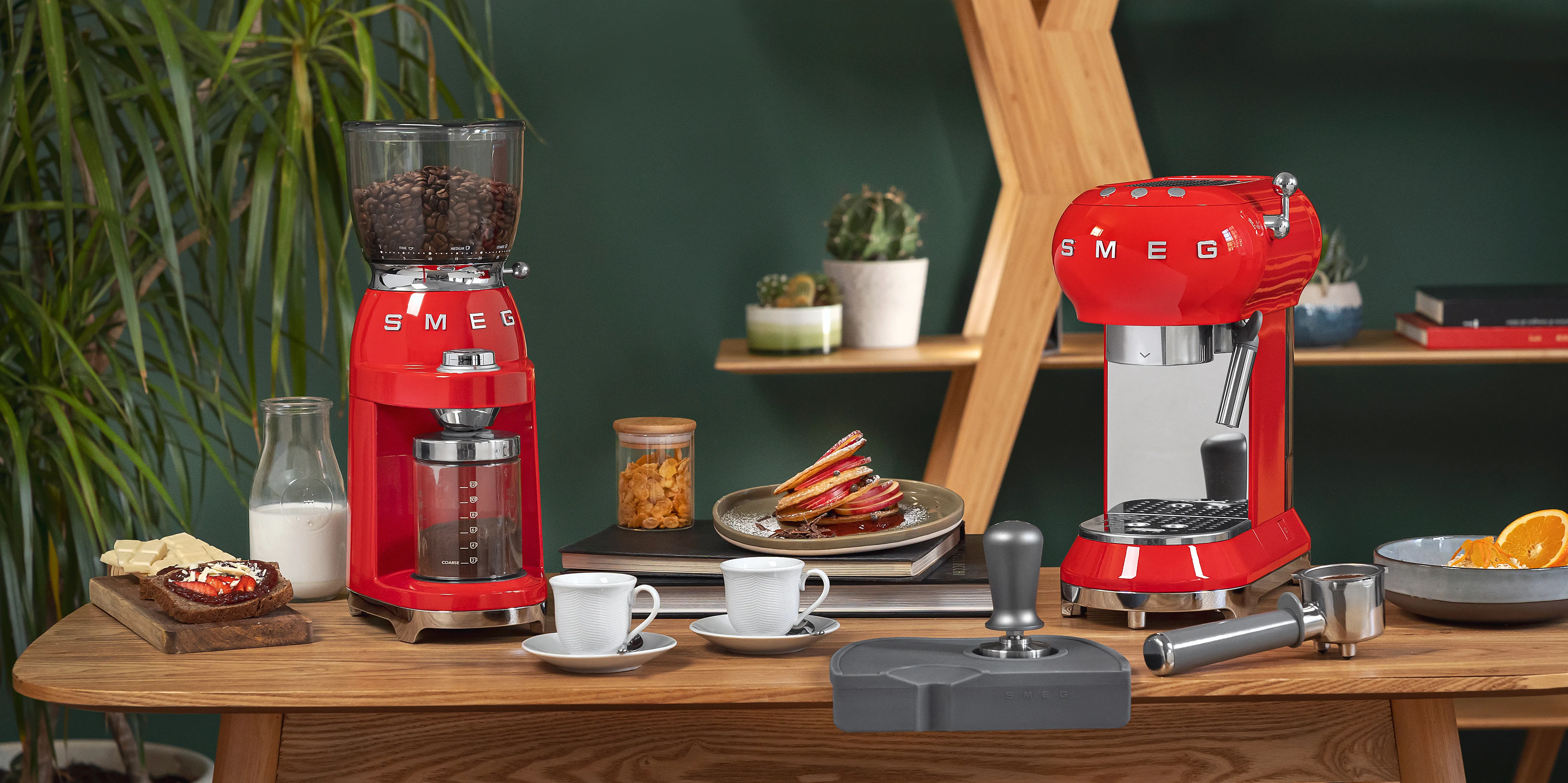 Smeg 50's Style -kahvimylly, Punainen