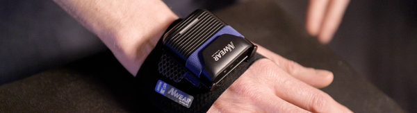 Hand mounted BT 5.0 with