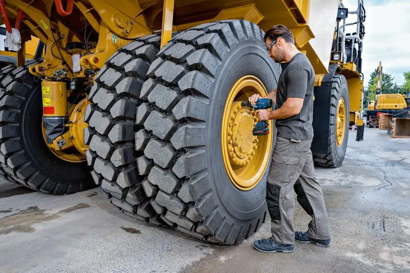 Bosch GDS 18V-1600 HC - mutterdragare