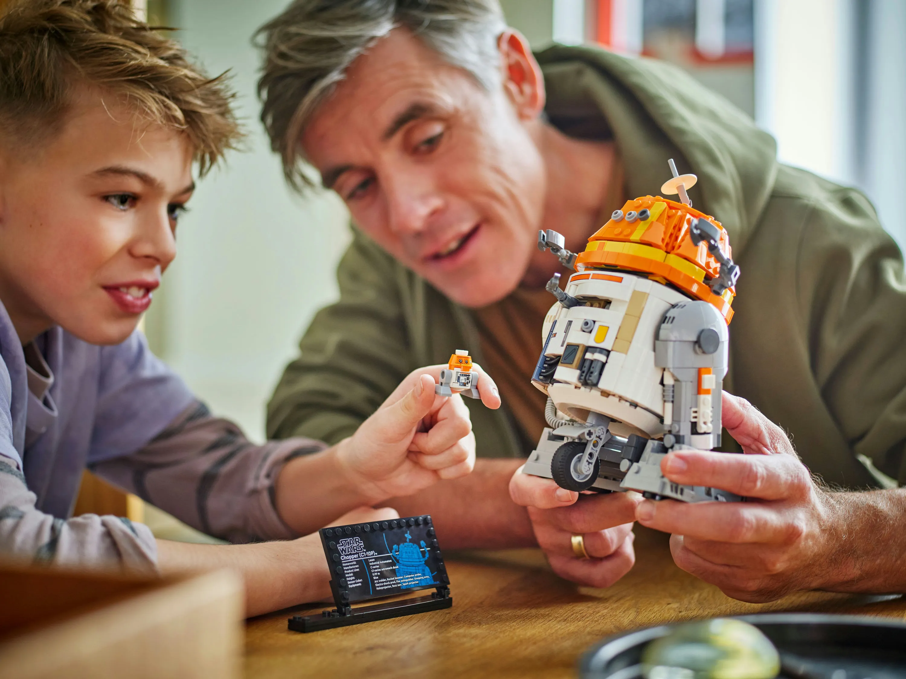 LEGO Star Wars Astromekaanikkodroidi Chopper (C1-10P) 75416