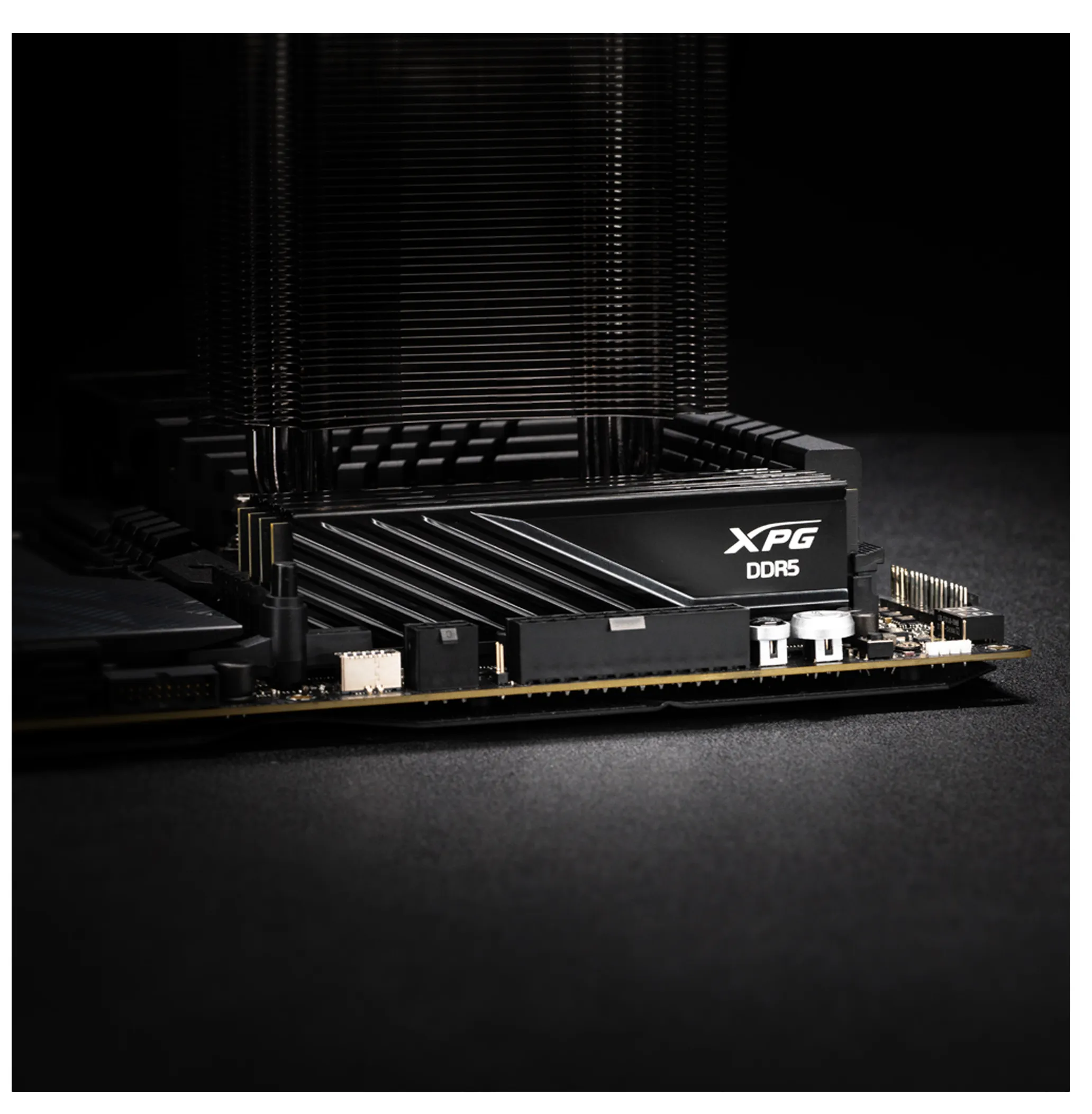ADATA DDR5 - 32GB - 6400 - CL - 32 (2x 16 GB) dual kit, RAM (black, AX5U6400C3216G-DTLABRBK, XPG Lancer Blade RGB, INTEL XMP, AMD EXPO)