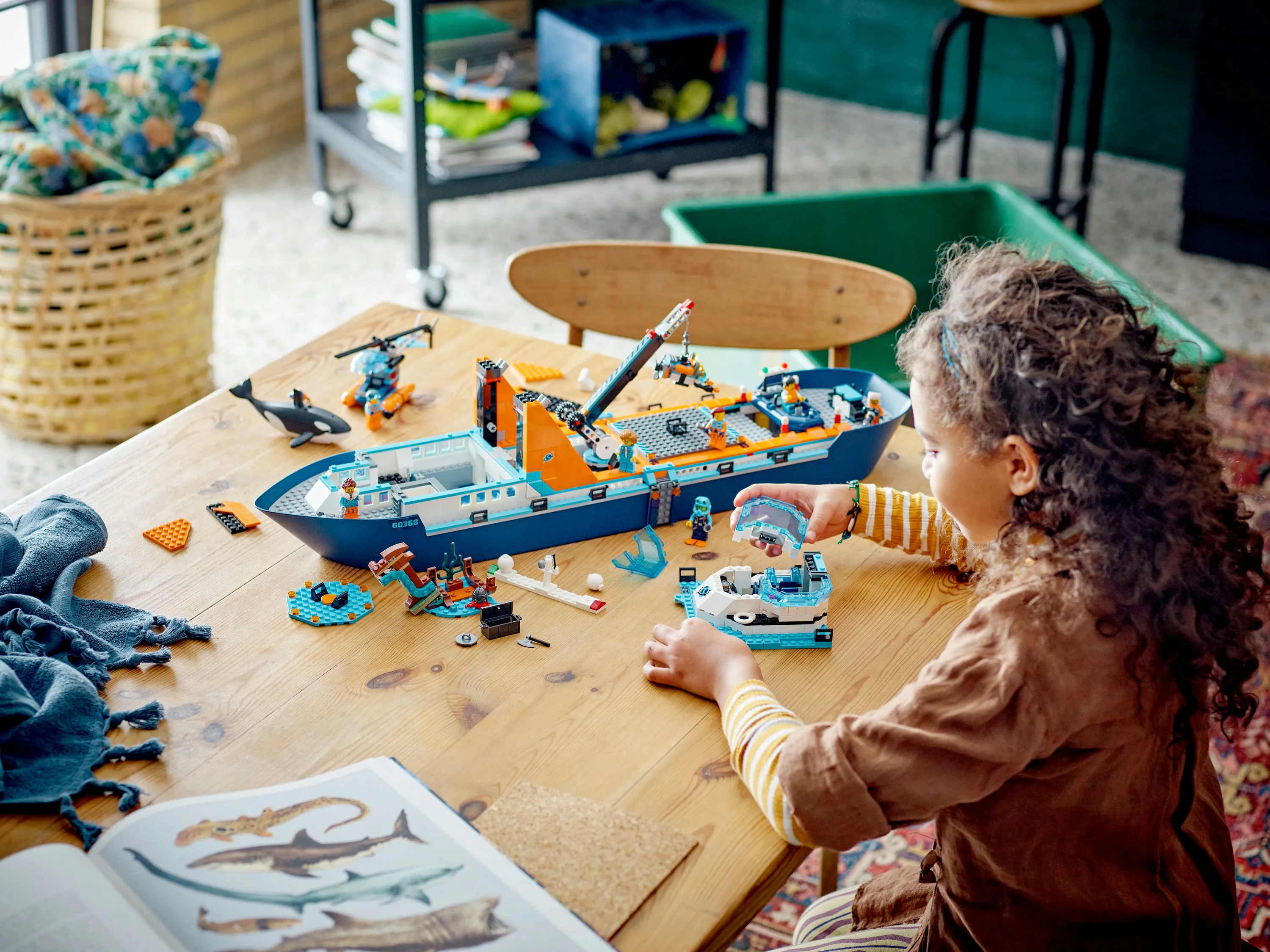 LEGO City Arktiskt utforskarfartyg 60368