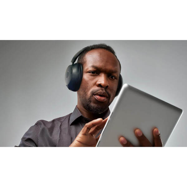 MIXX StreamQ -langattomat kuulokkeet + StreamPort Audio Transmitter, musta