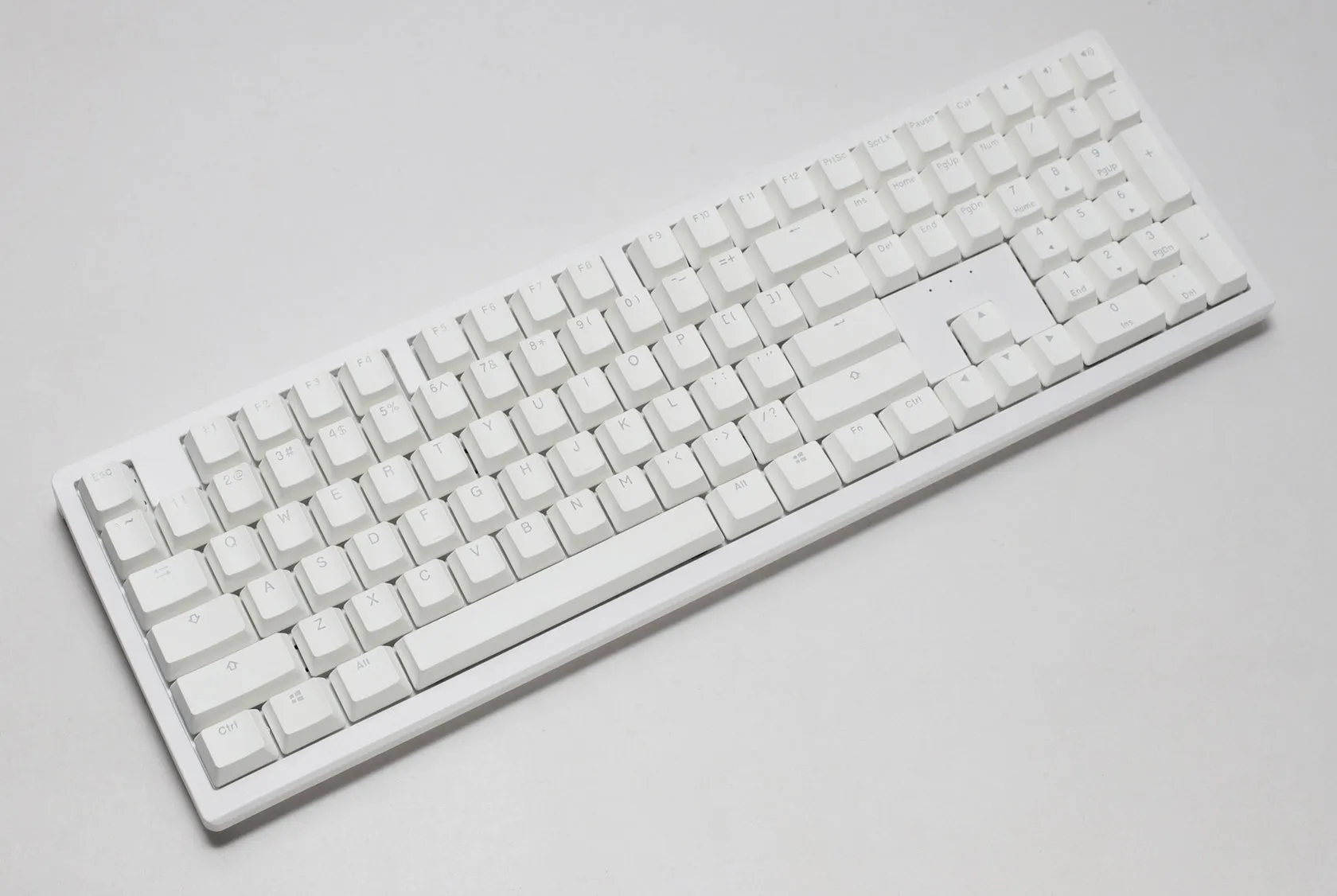 Ducky Zero, Fullsize, Cherry MX2A Brown, RGB - wireless (Tri-mode) gaming keyboard, white