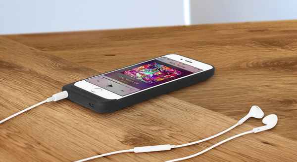Macally battery case. 3000 mAh - iPhone 6 4.7 - Black