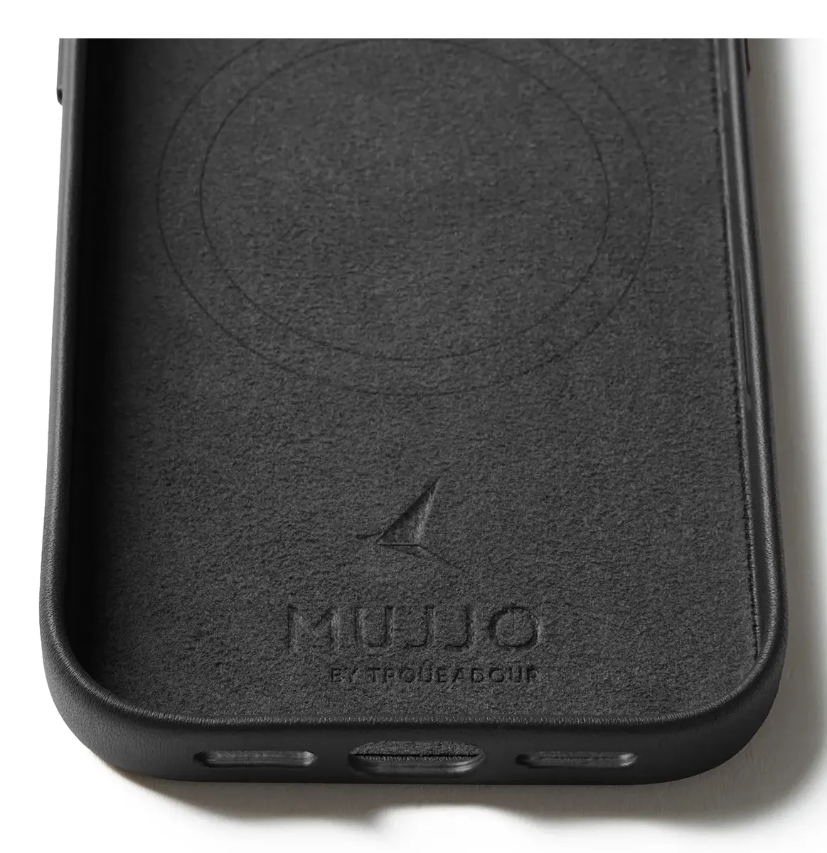 Mujjo Full Leather MagSafe, iPhone 17 Pro -suojakuori, musta