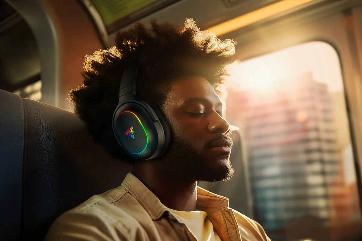 Razer Barracuda X Chroma -langaton pelikuulokemikrofoni, musta