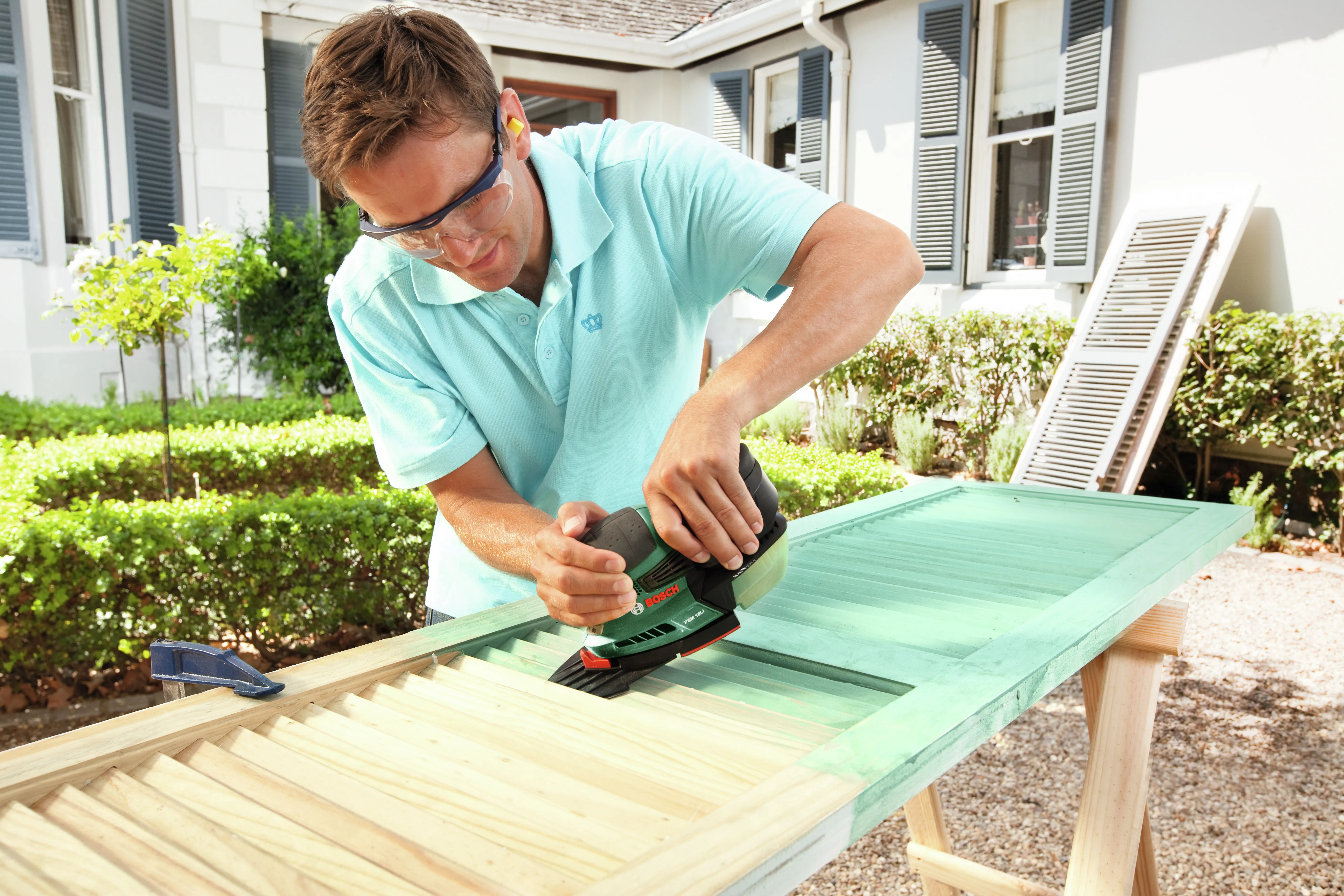 Bosch Cordless Multi-Sander PSM 18LI green