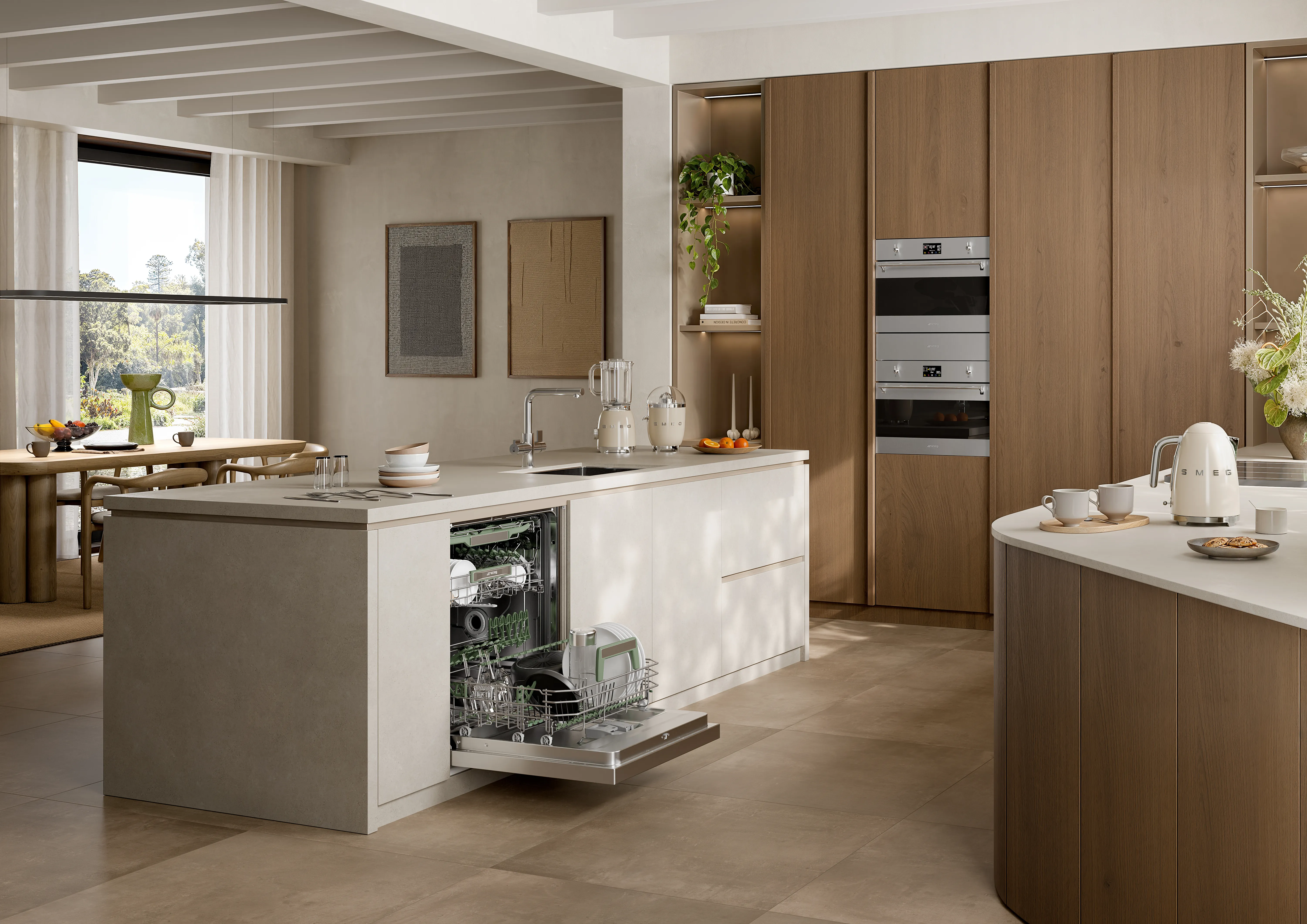 Smeg 50's Style KLF03CREU kettle, 1.7L, 2400W, Cream