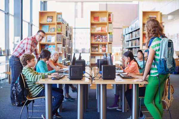 HP Flexible Thin Client t520 - Thin client - torni - 1 x GX-212JC 1.2 GHz - RAM 4 Gt - SSD 16 Gt - GigE - Win Embedded 8 Standard x64 - monitori: ei ole