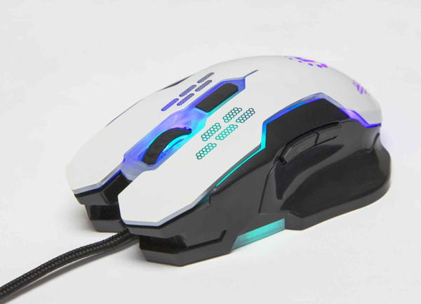 Manhattan Wired Optical - gaming mouse, White