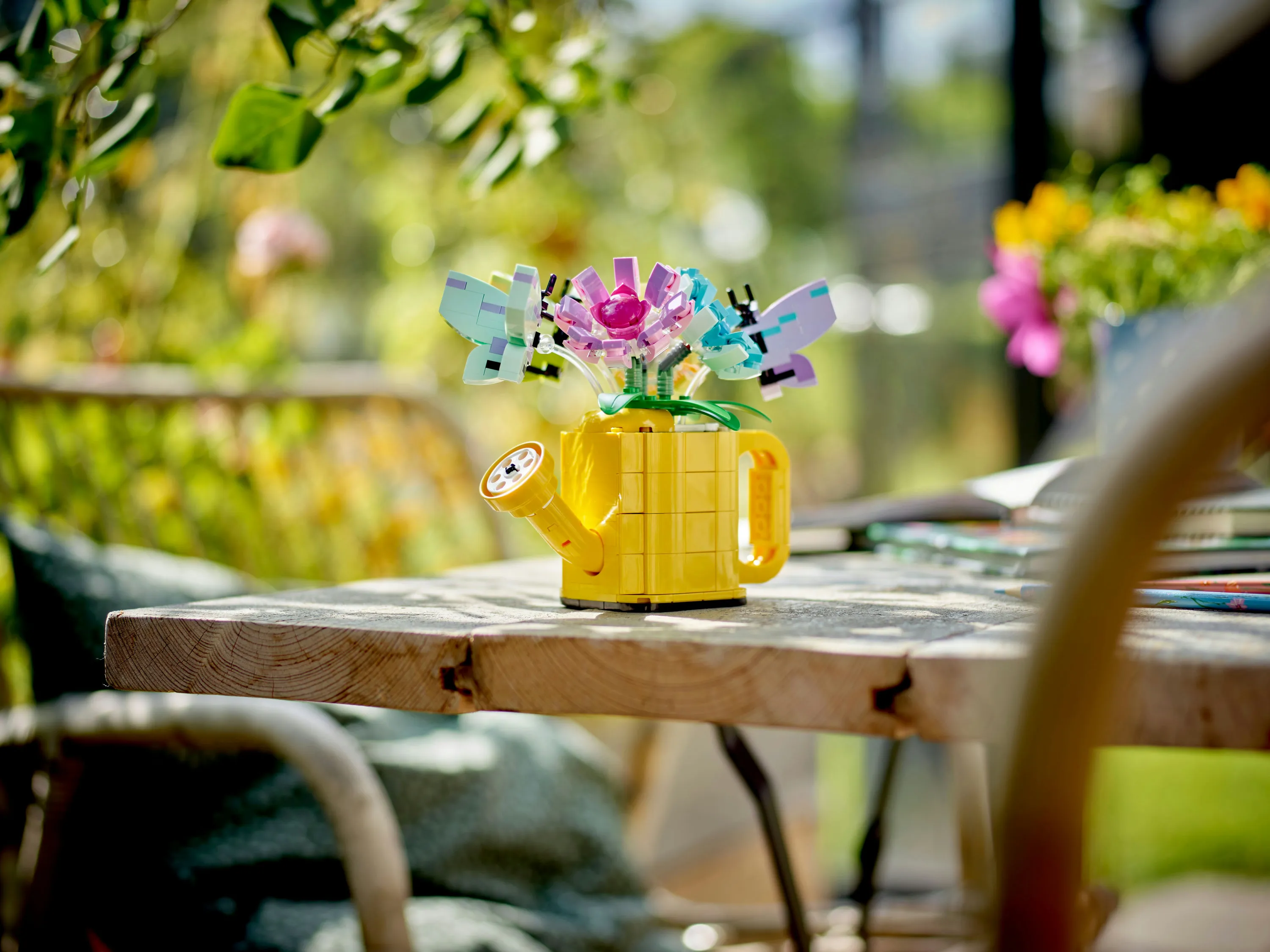 LEGO Creator Kukat kastelukannussa 31149