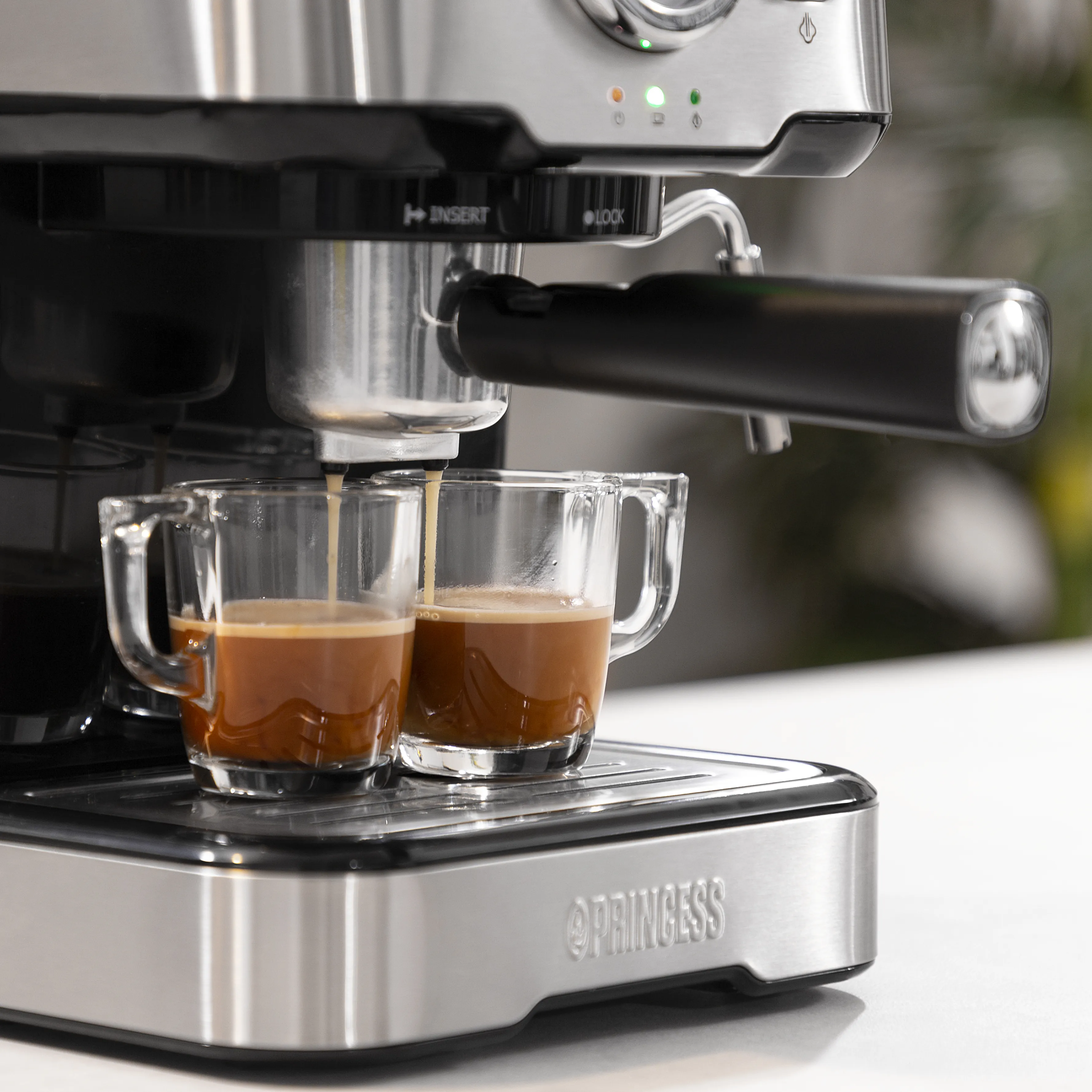 Princess 01.249412.01.001 Espresso Machine, 1.5L, Black and Stainless Steel