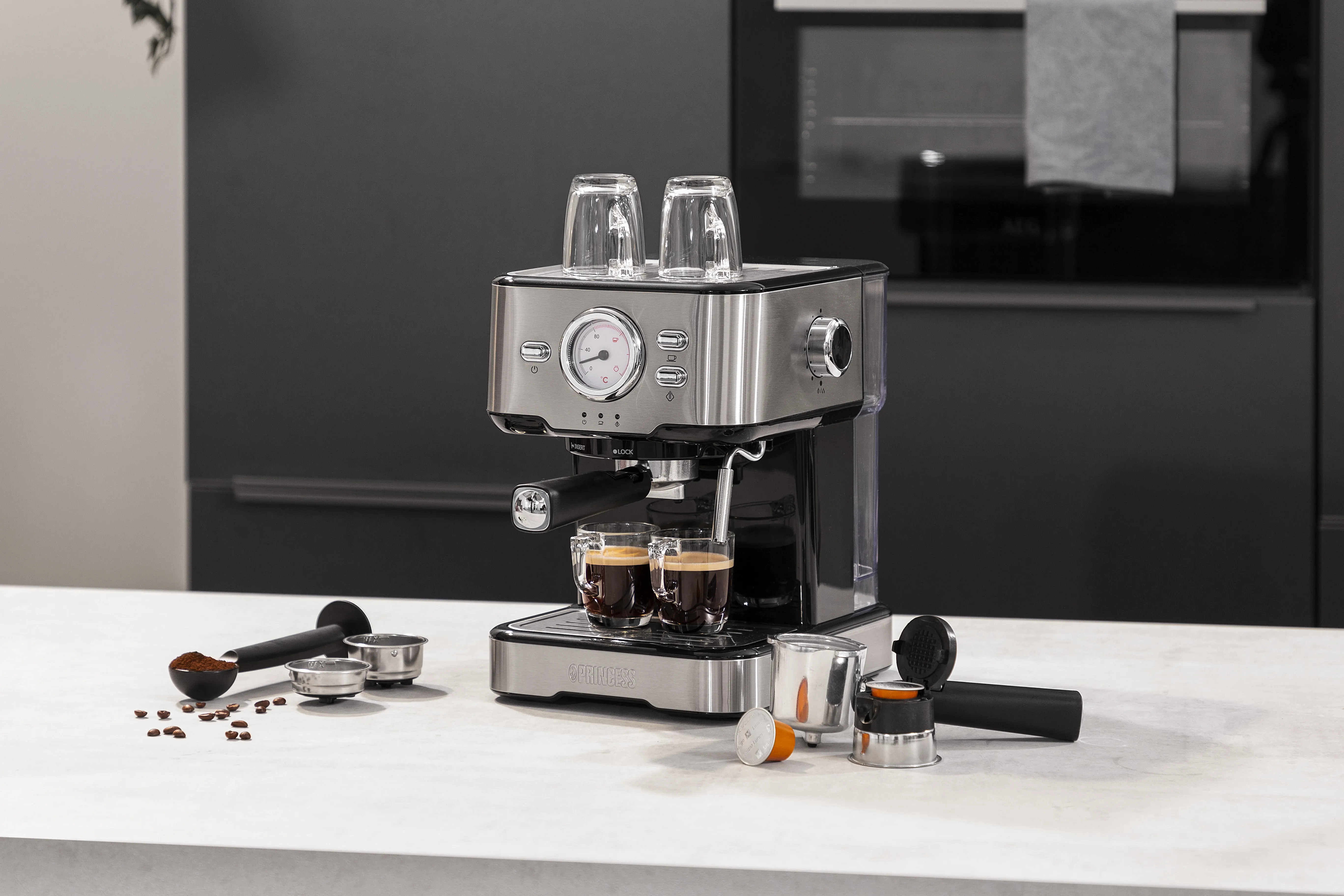 Princess 01.249412.01.001 Espresso Machine, 1.5L, Black and Stainless Steel